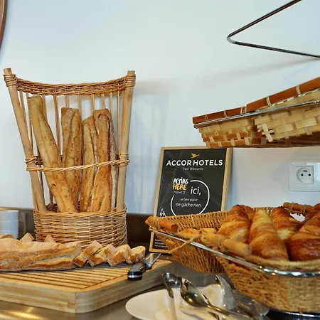 Ibis Styles Ajaccio Napoleon-2